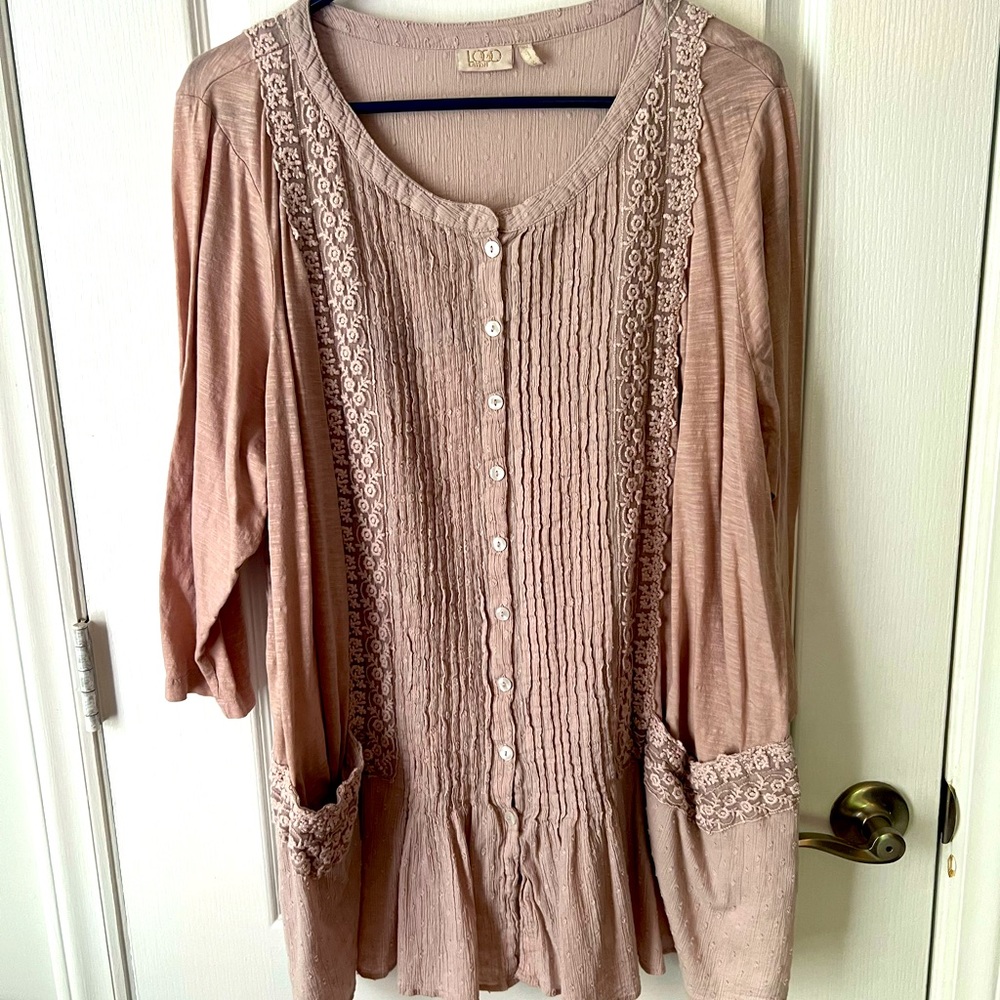 Smock top with big pockets